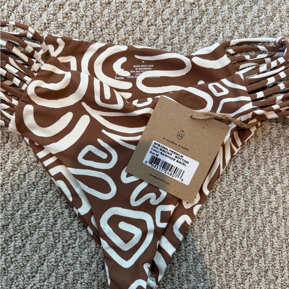 STONE FOX SWIM SET - Picture 4 of 5